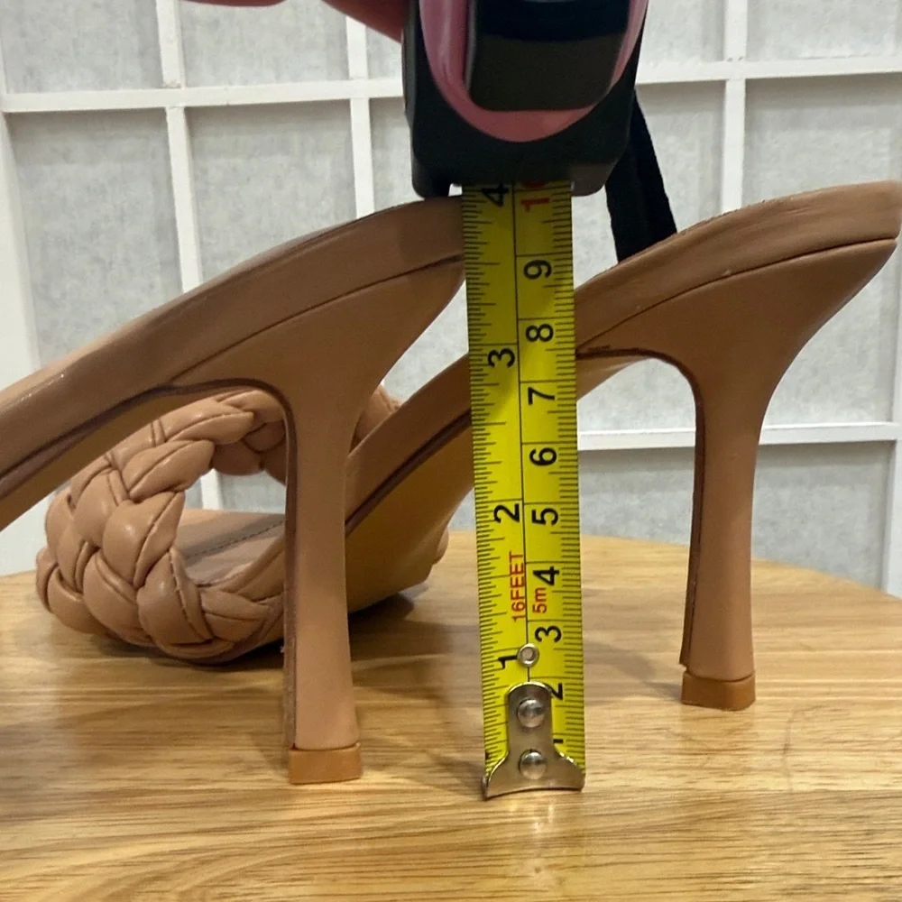Amazon size 10